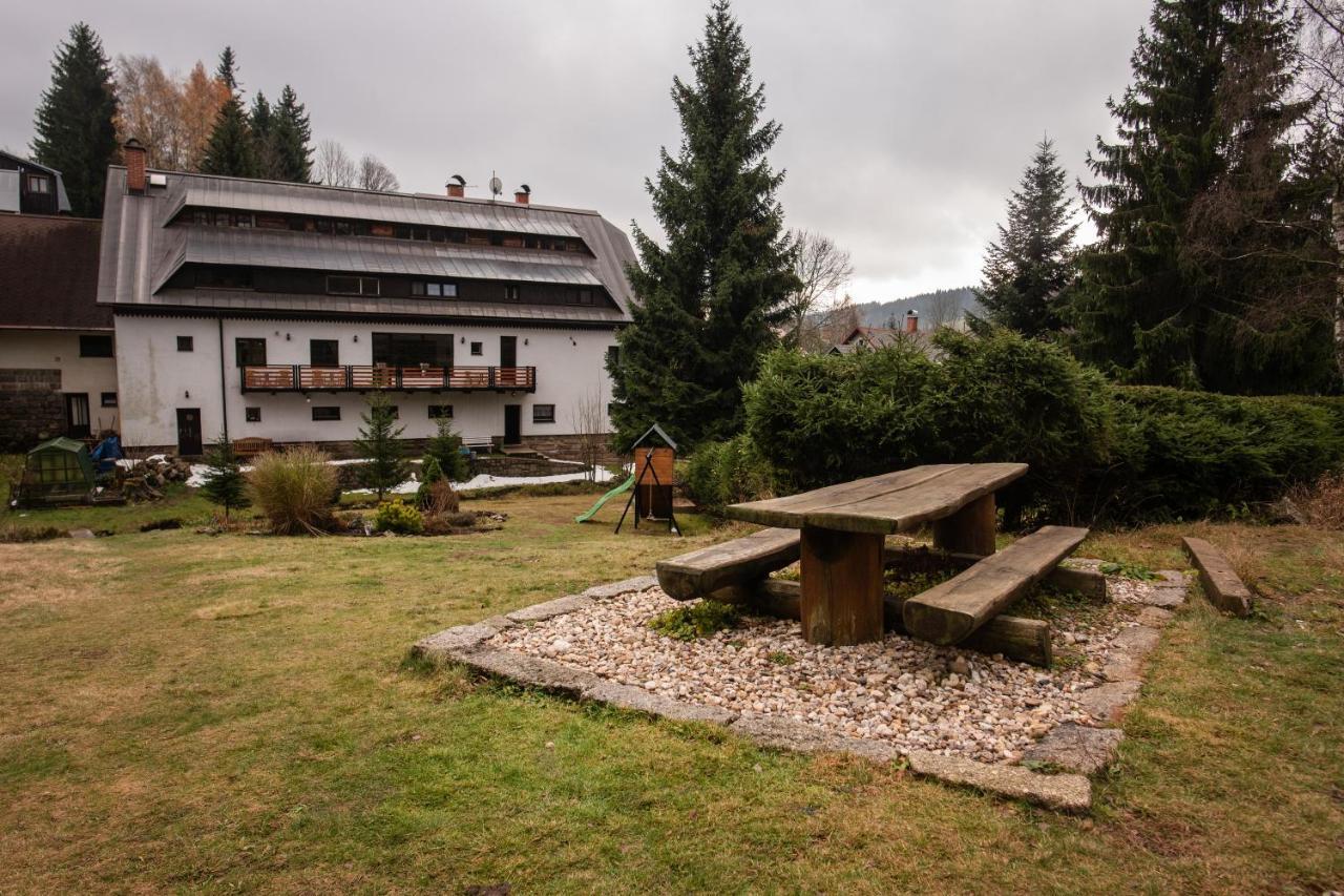 Pension Styl Bedřichov Exterior foto